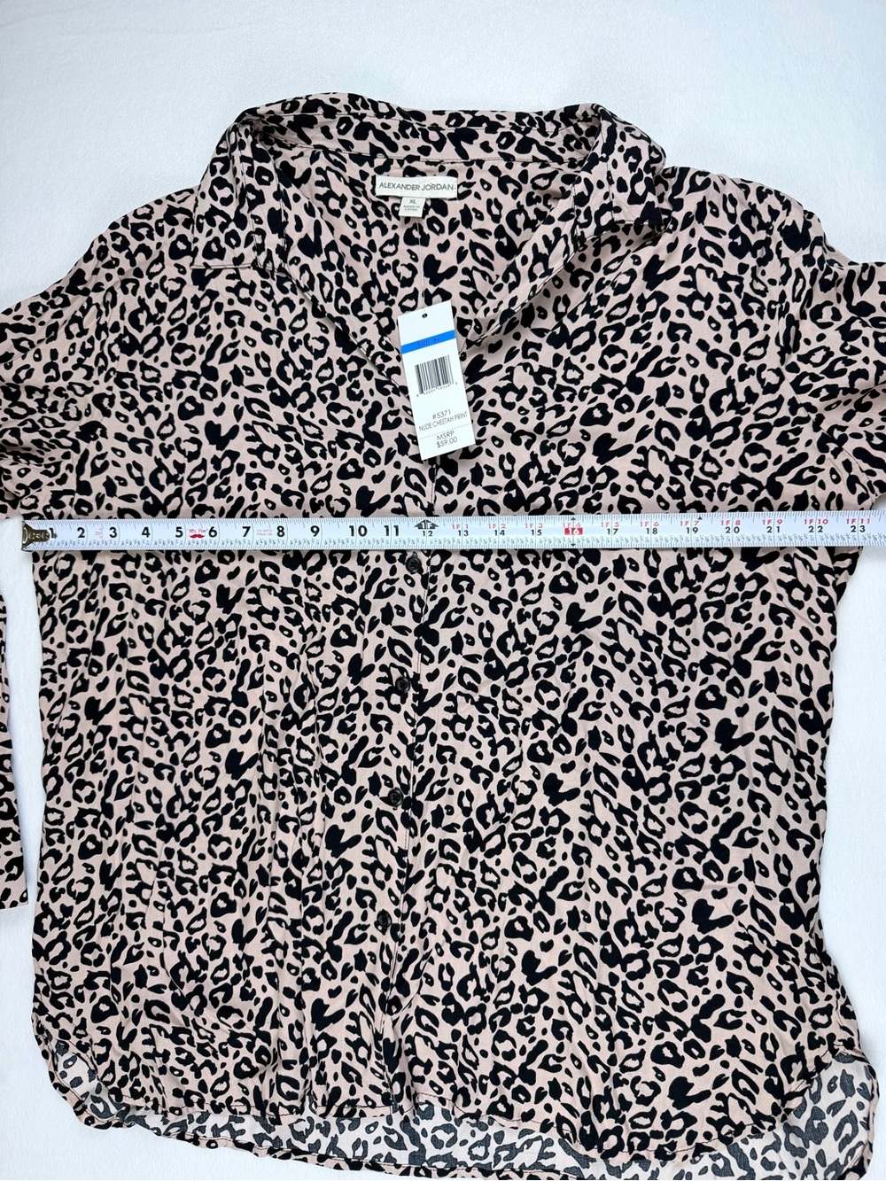 NWT Alexander Jordan Nude Cheetah Leopard Print Button Down Shirt Blouse Size XL - Picture 4 of 7